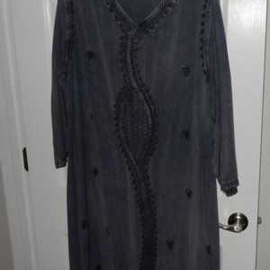 @Packet Gray Embroidered Long Dress XL/1X 100% Rayon